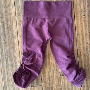 Lululemon cropped leggings